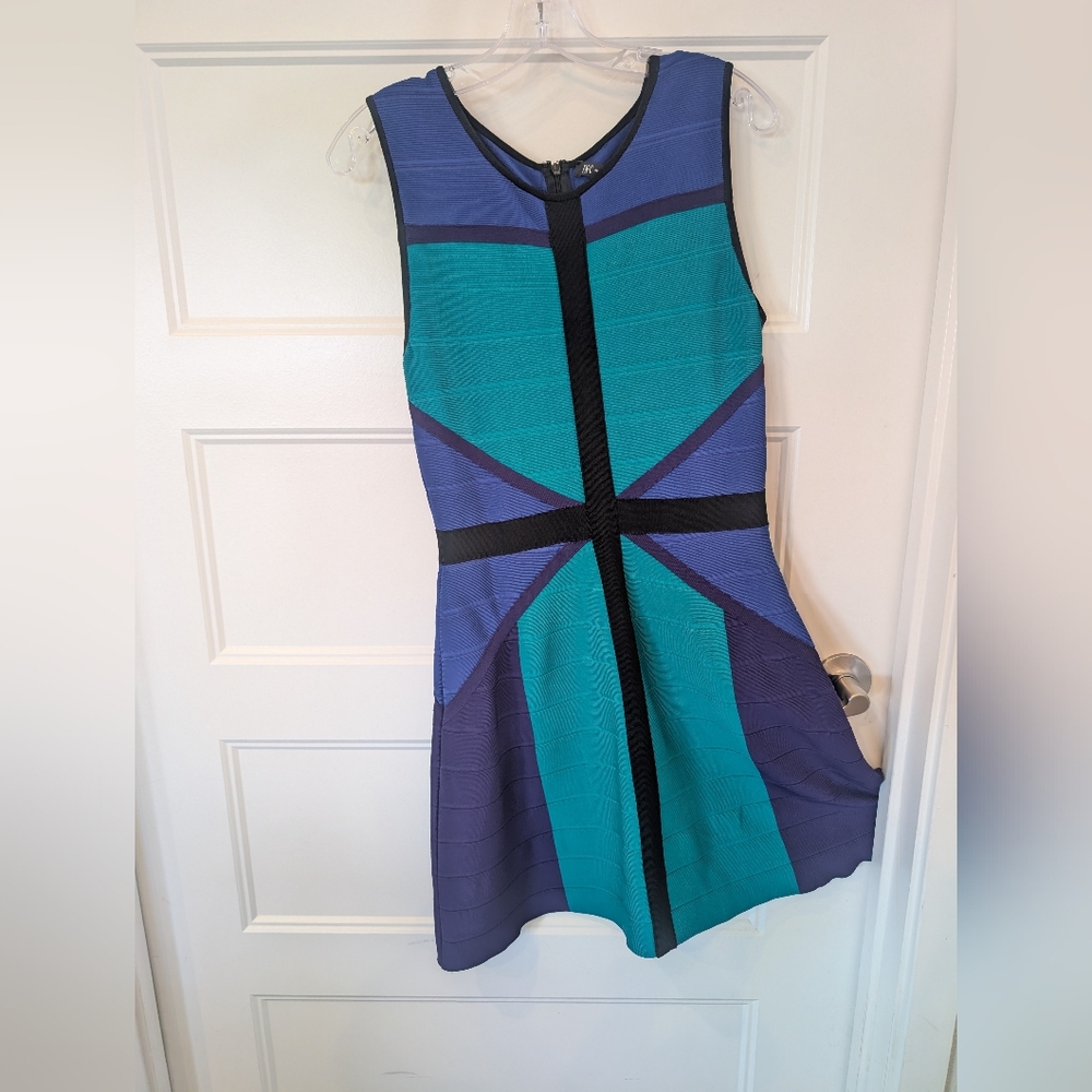 Colorblock Sleeveless Dress